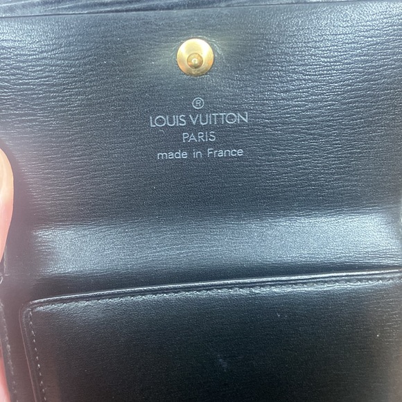 Louis Vuitton Epi Porte Feiulle Elise Trifold Wallet - Picture 9 of 12